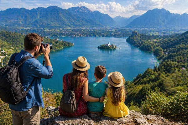 Family Travel Photography Ideas: Capturing Memories That Last a Lifetime
